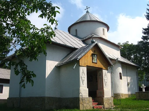 Biserica Sfinții Arhangheli Mihail și Gavriil din Călinești-Cuparencu
